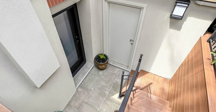 Lower-75 Brunswick Avenue, Toronto, ON, M5S 2L8 - 4