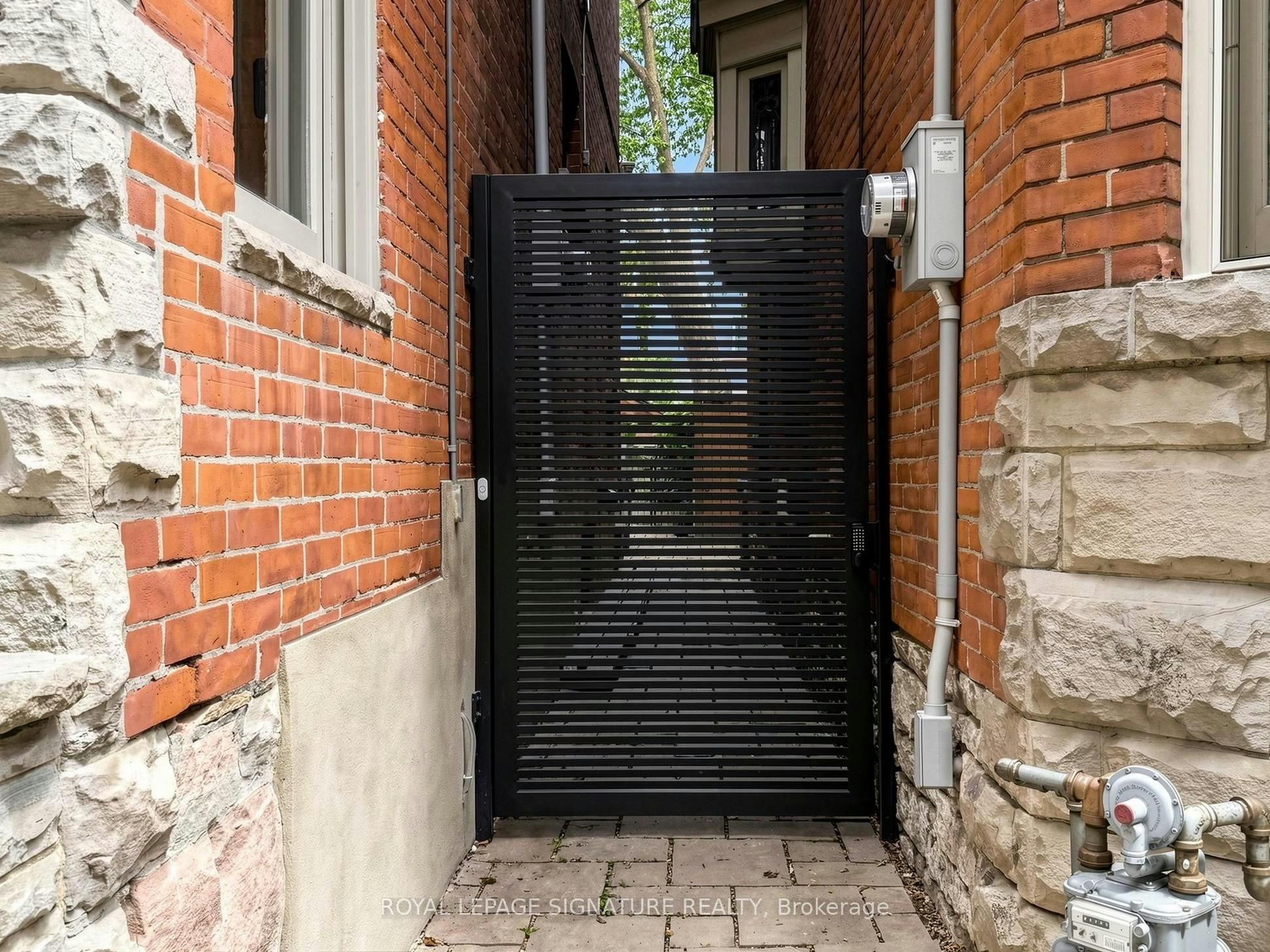 Lower-75 Brunswick Avenue, Toronto, ON, M5S 2L8 - 20