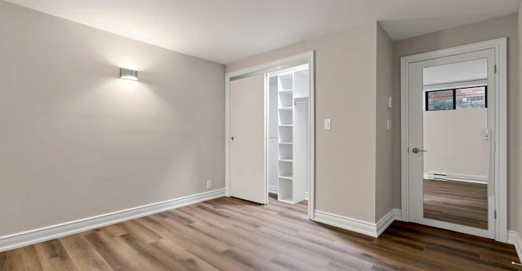Lower-75 Brunswick Avenue, Toronto, ON, M5S 2L8 - 12