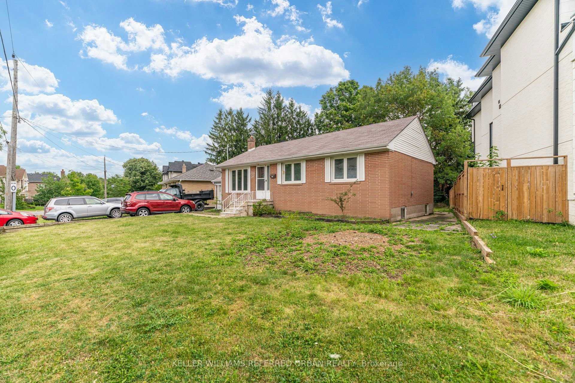 163 Newton Drive, Toronto, ON, M2M 2N6 - 3