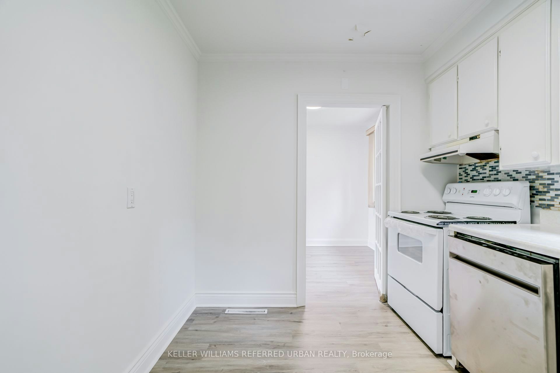 163 Newton Drive, Toronto, ON, M2M 2N6 - 20