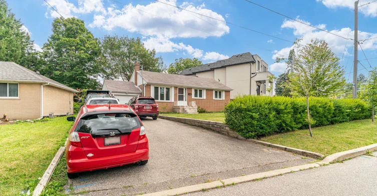 163 Newton Drive, Toronto, ON, M2M 2N6 - 4
