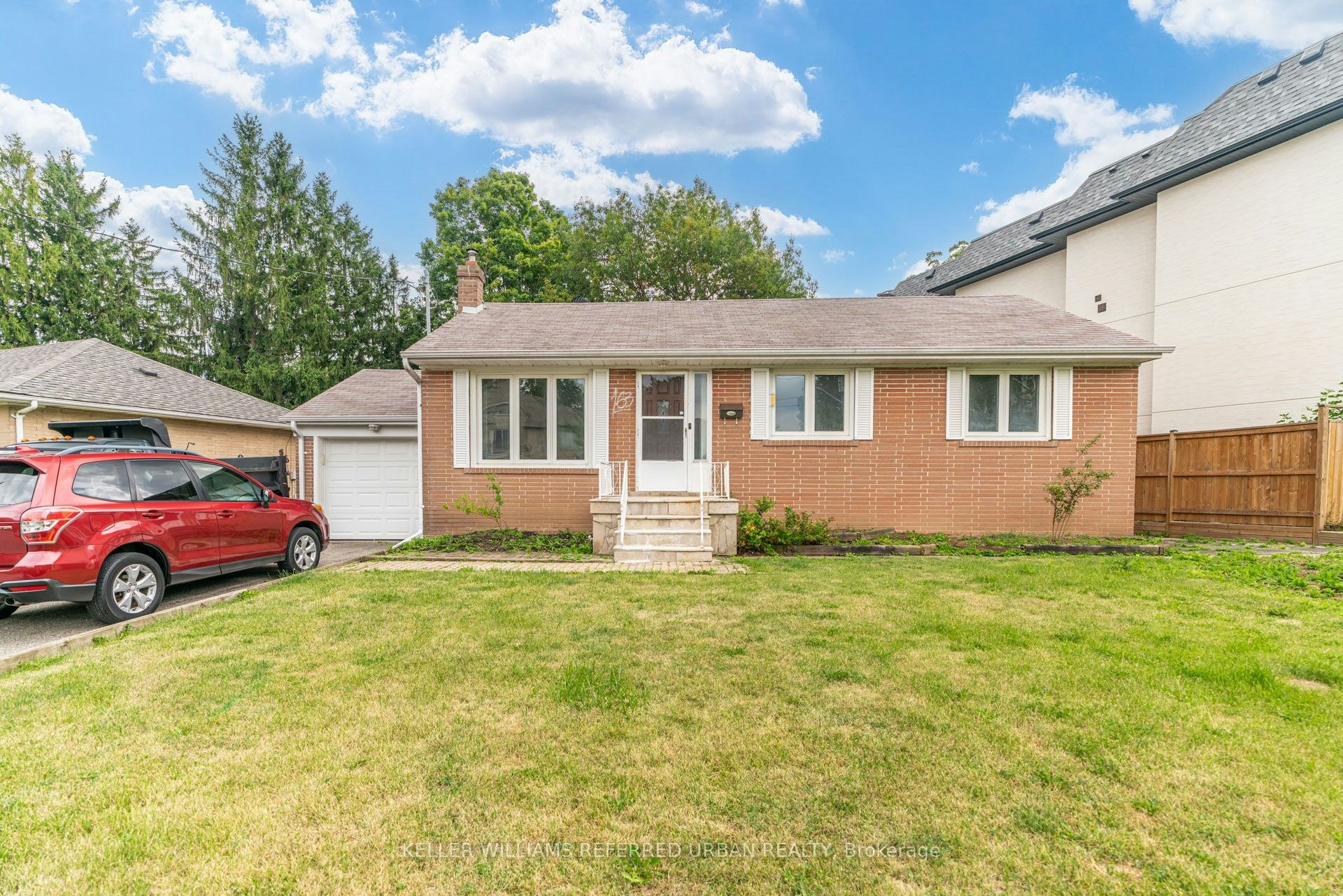163 Newton Drive, Toronto, ON, M2M 2N6 - 2
