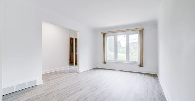 163 Newton Drive, Toronto, ON, M2M 2N6 - 12