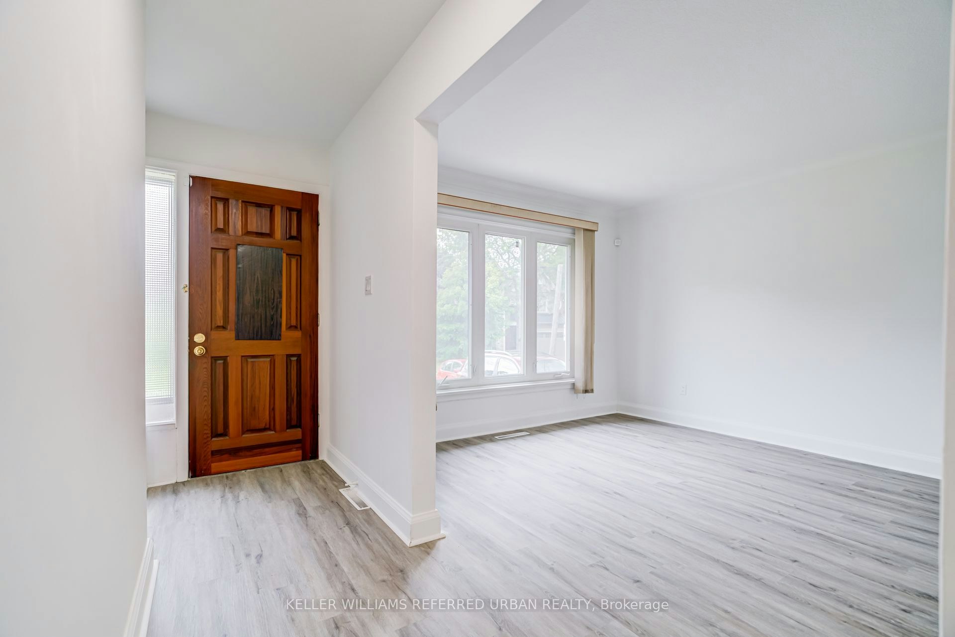 163 Newton Drive, Toronto, ON, M2M 2N6 - 10