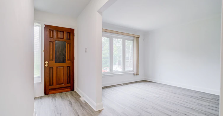163 Newton Drive, Toronto, ON, M2M 2N6 - 10