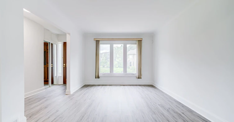 163 Newton Drive, Toronto, ON, M2M 2N6 - 11