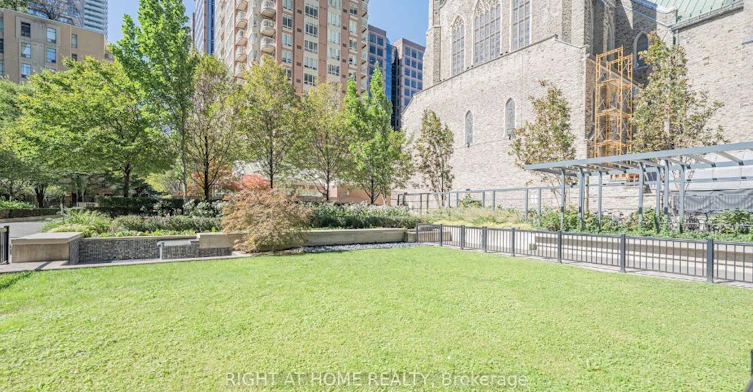 3304-28 Ted Rogers Way, Toronto, ON, M4Y 2W7 - 15