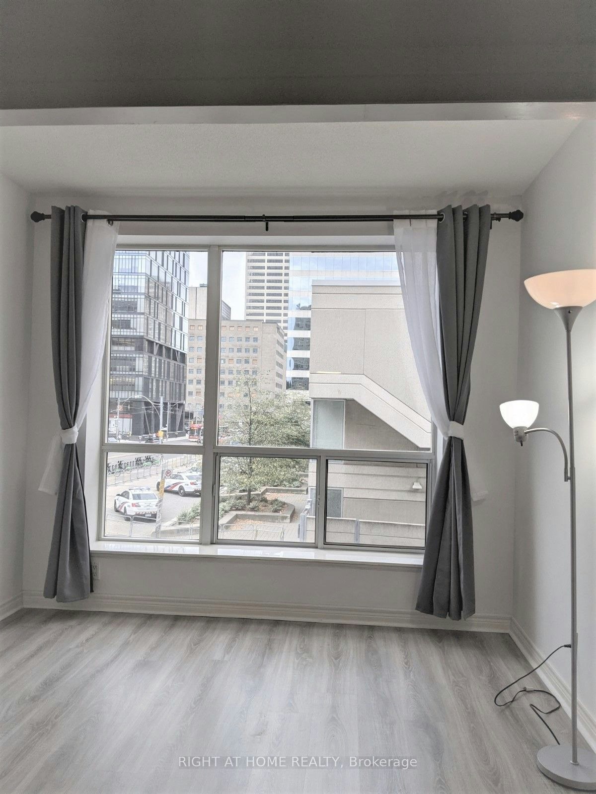 208-152 Saint Patrick Street, Toronto, ON, M5T 3J9 - 11