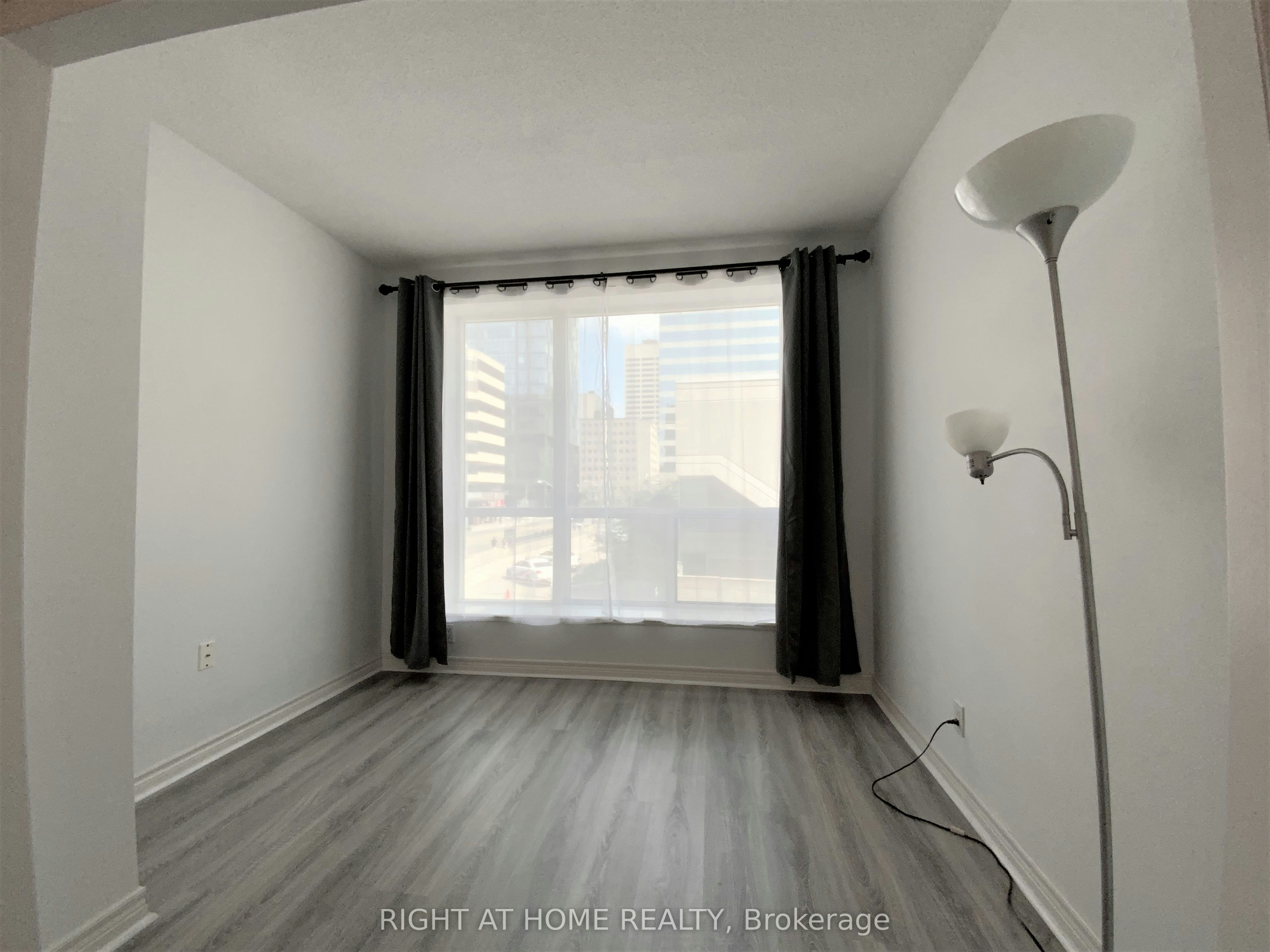 208-152 Saint Patrick Street, Toronto, ON, M5T 3J9 - 12