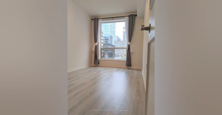 208-152 Saint Patrick Street, Toronto, ON, M5T 3J9 - 7