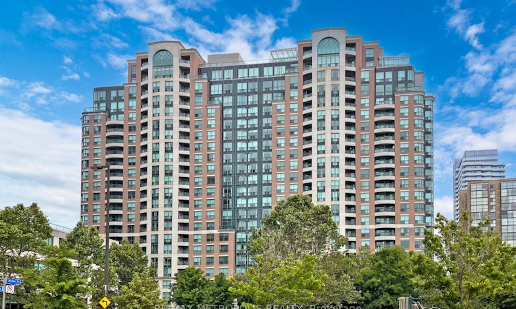 1906-23 Lorraine Drive