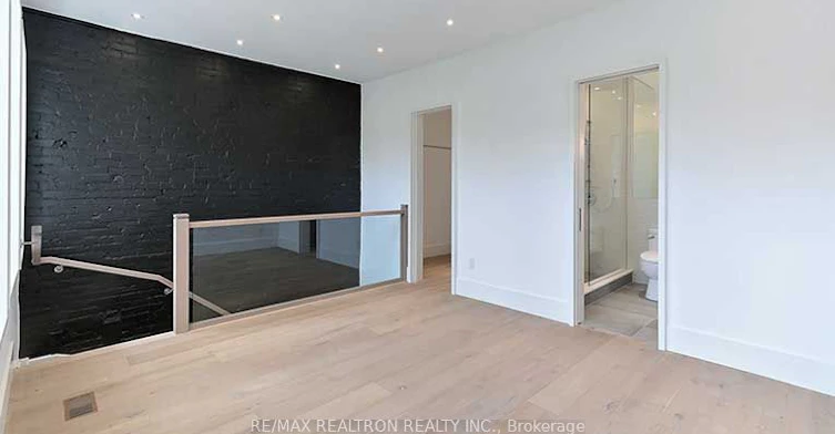 2-69 Brunswick Avenue, Toronto, ON, M5S 2L8 - 7