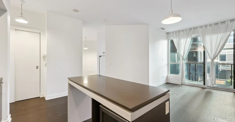 418-1030 King Street W, Toronto, ON, M6K 3N3 - 10