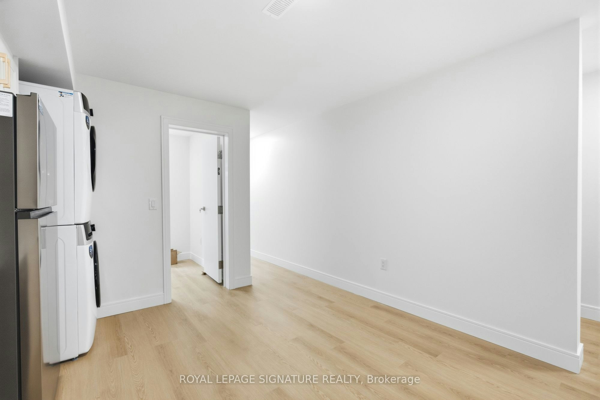 1A-53 Bishop Avenue, Toronto, ON, M2M 1Z4 - 3