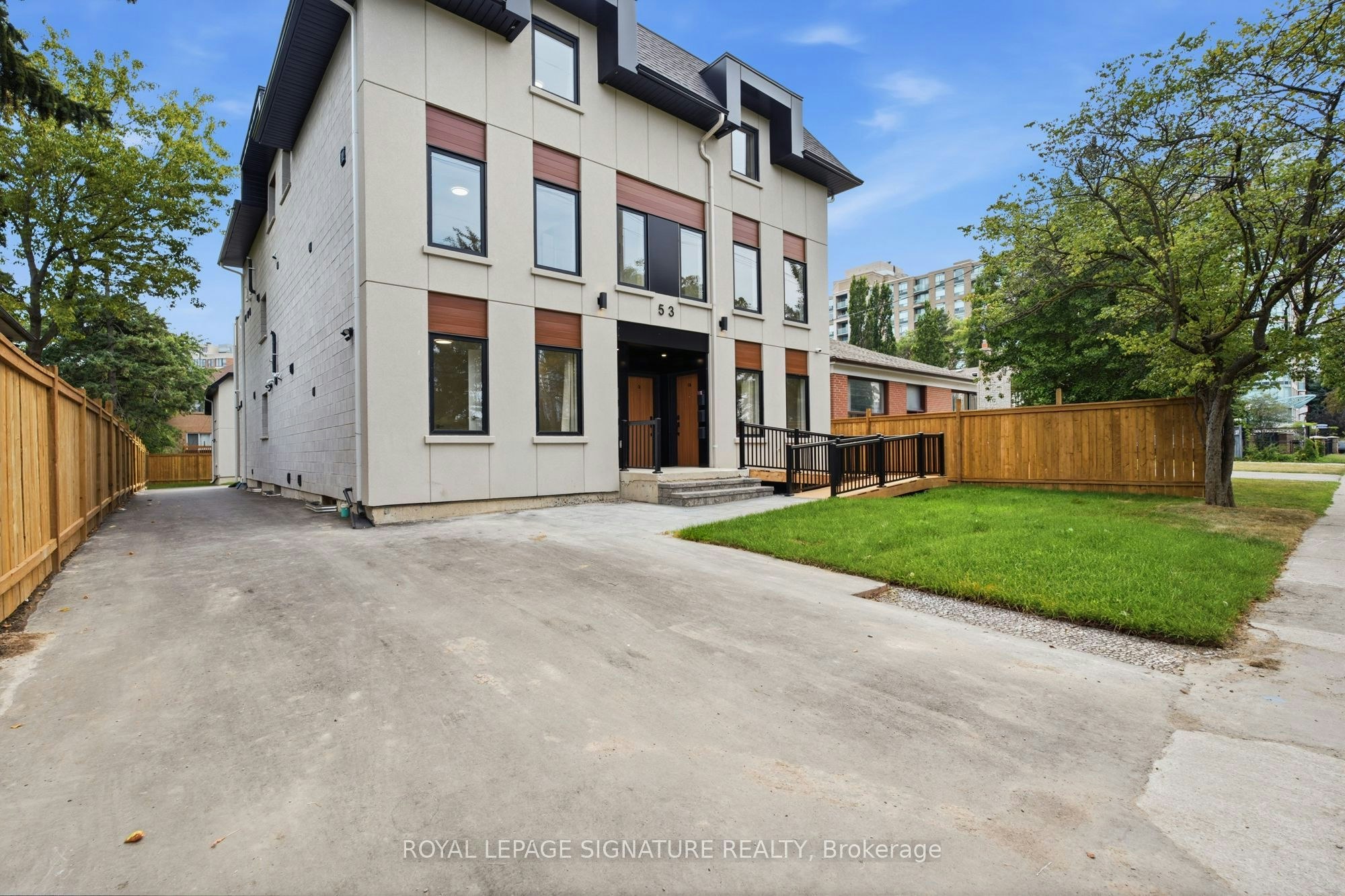 1A-53 Bishop Avenue, Toronto, ON, M2M 1Z4 - 24