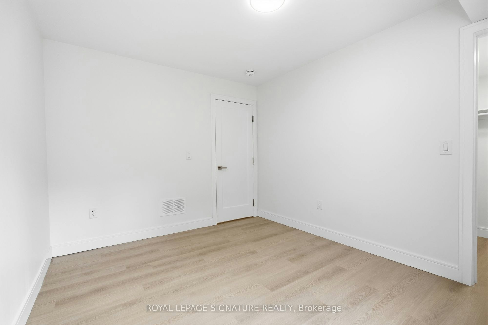 1A-53 Bishop Avenue, Toronto, ON, M2M 1Z4 - 16