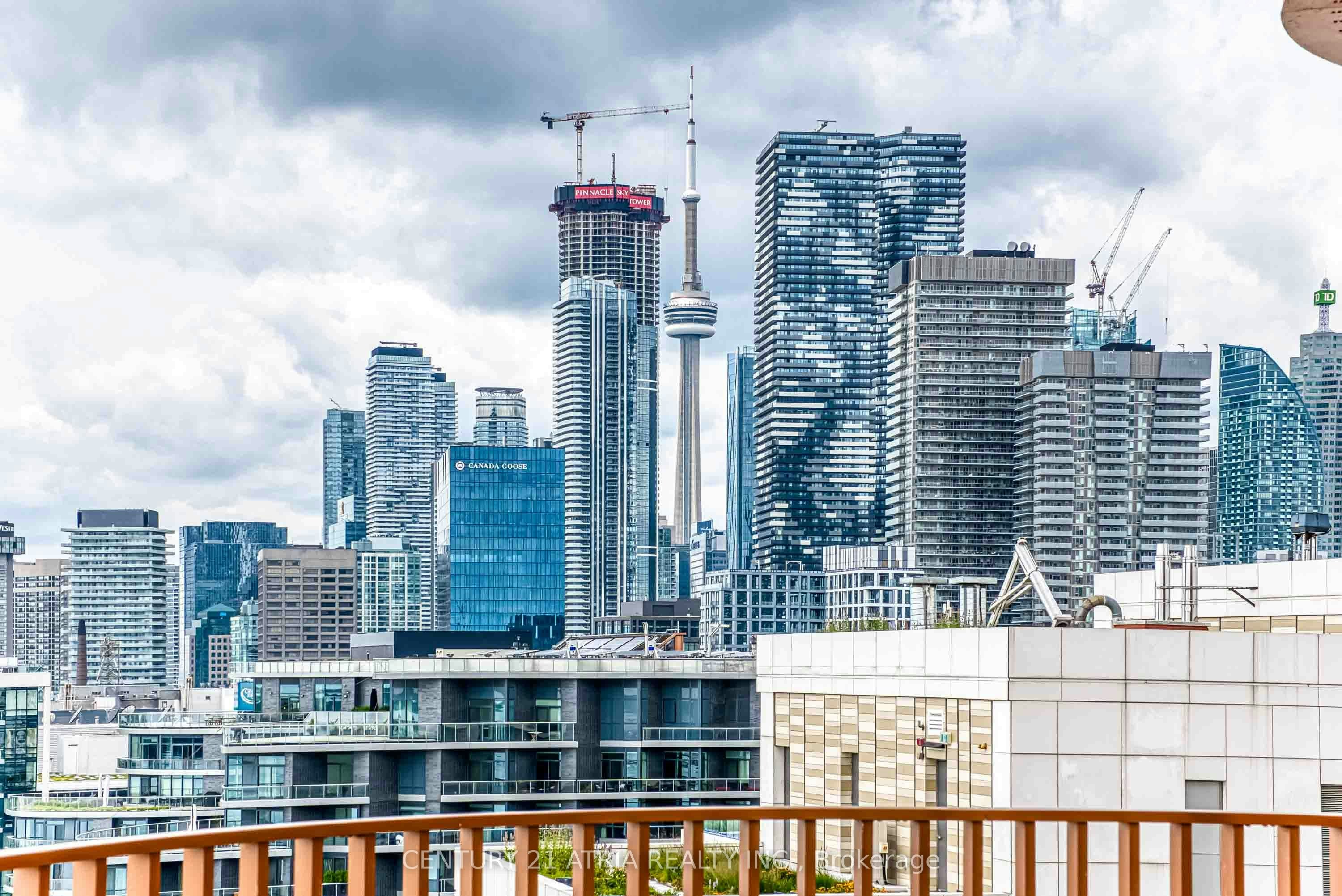 LPH12-155 Merchants' Wharf N/A, Toronto, ON, M5A 0P2 - 27