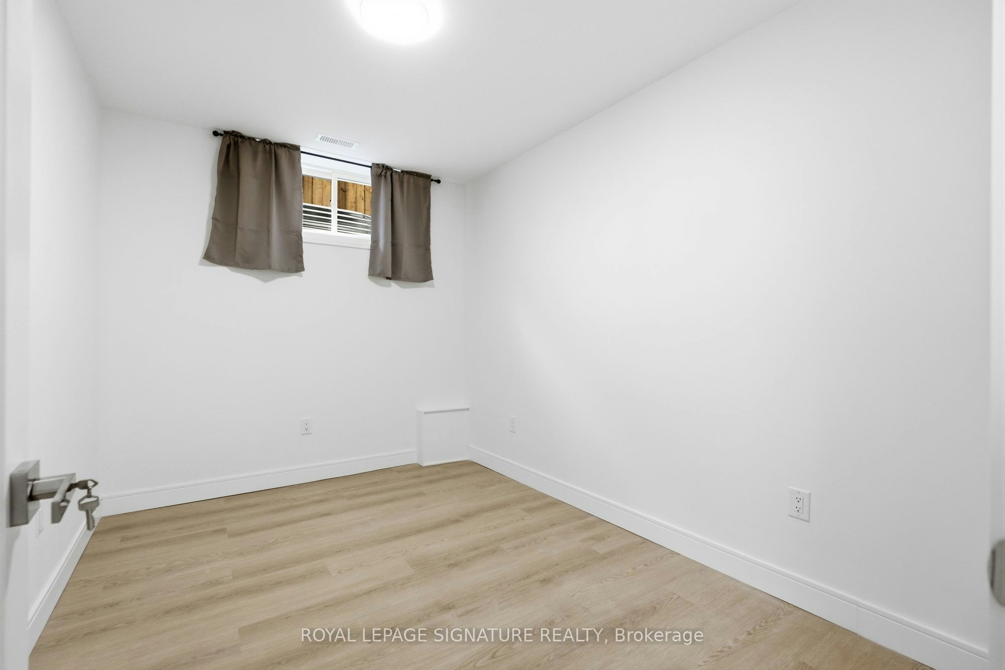 2-53 Bishop Avenue, Toronto, ON, M2M 1Z4 - 31