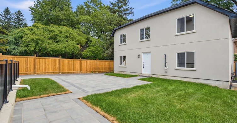 2-53 Bishop Avenue, Toronto, ON, M2M 1Z4 - 35