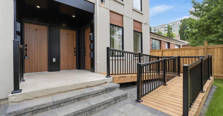 2-53 Bishop Avenue, Toronto, ON, M2M 1Z4 - 41