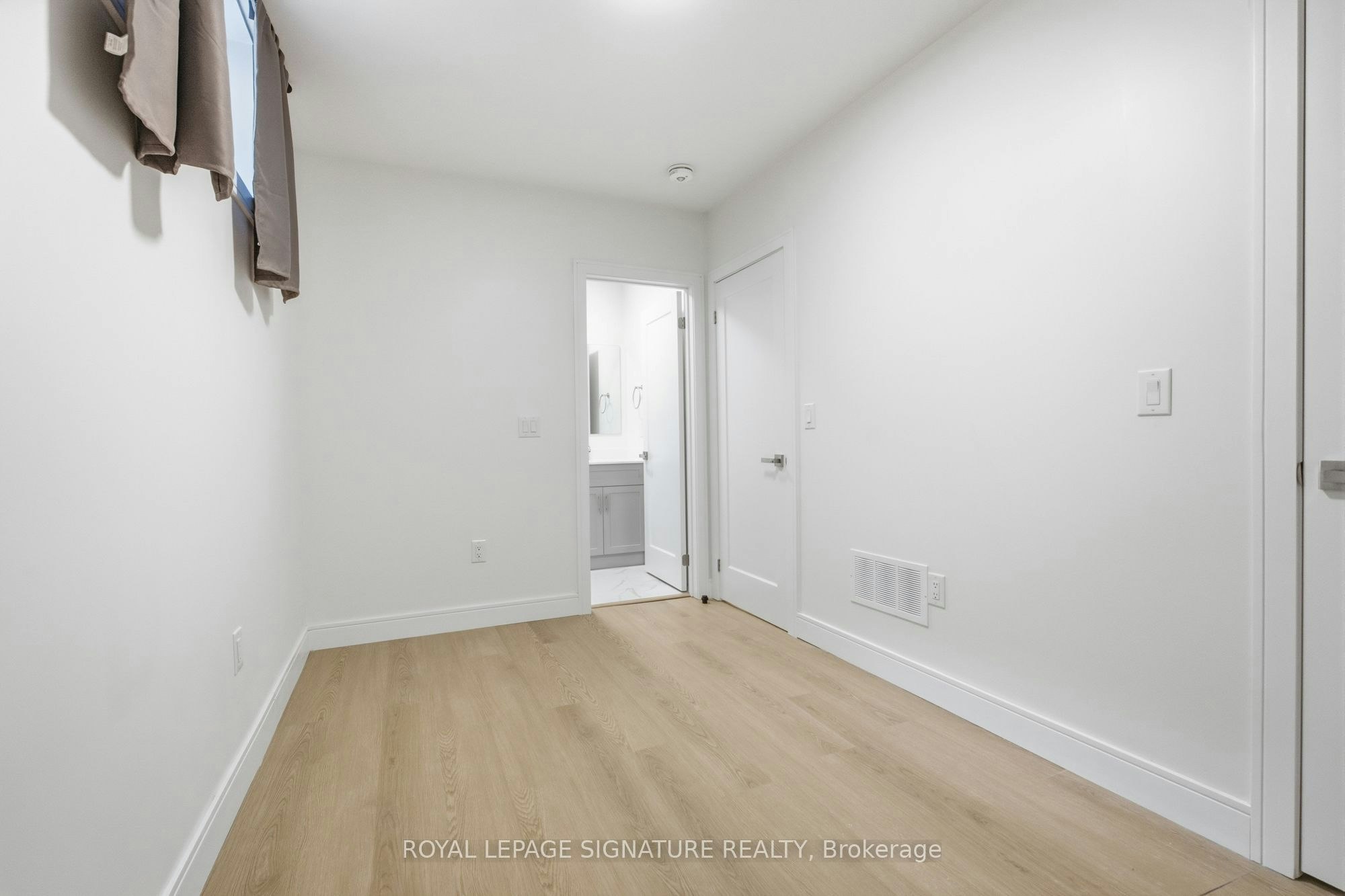2-53 Bishop Avenue, Toronto, ON, M2M 1Z4 - 27