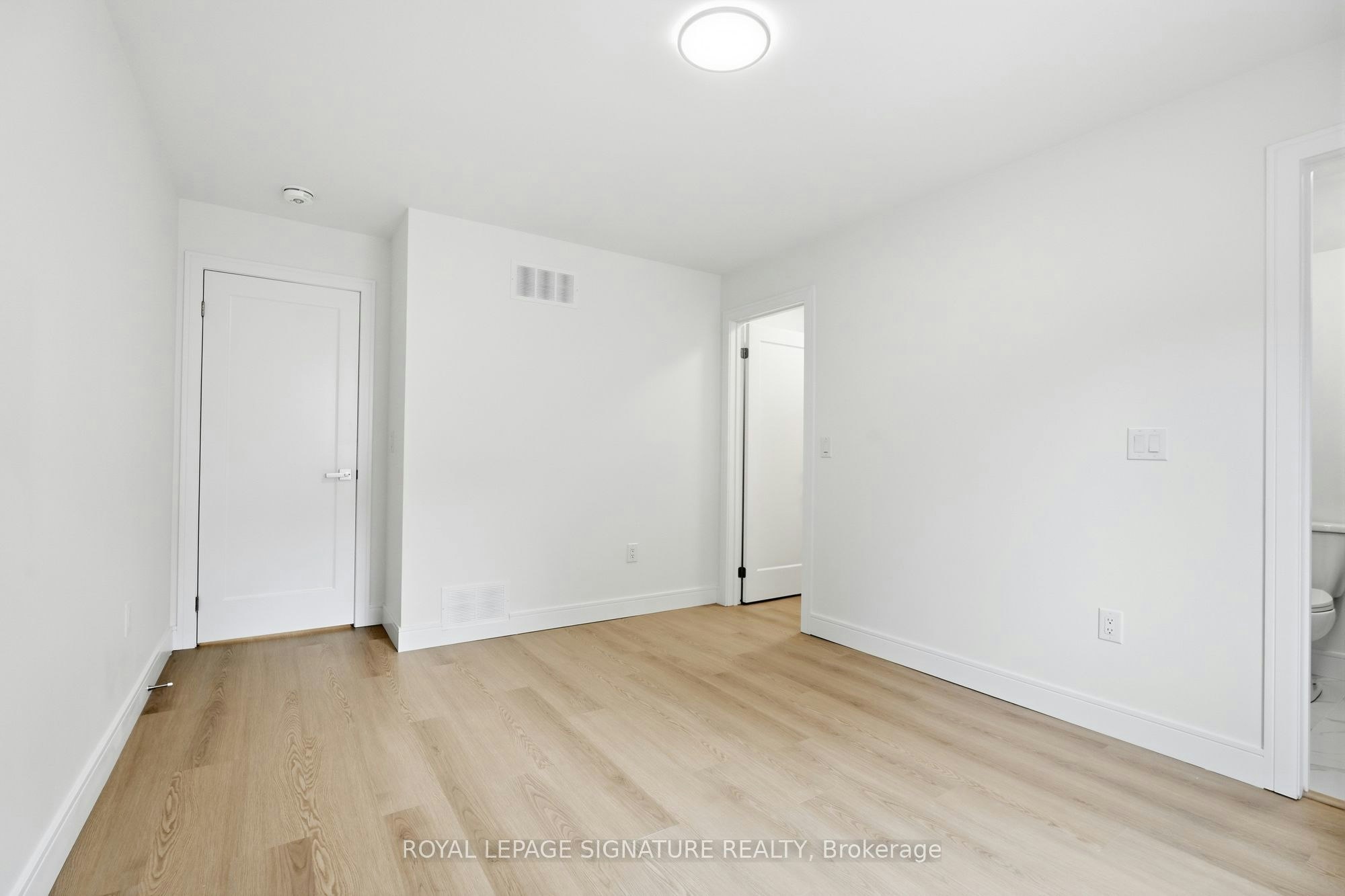 2-53 Bishop Avenue, Toronto, ON, M2M 1Z4 - 10