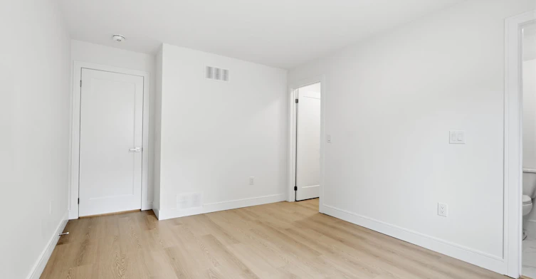 2-53 Bishop Avenue, Toronto, ON, M2M 1Z4 - 10