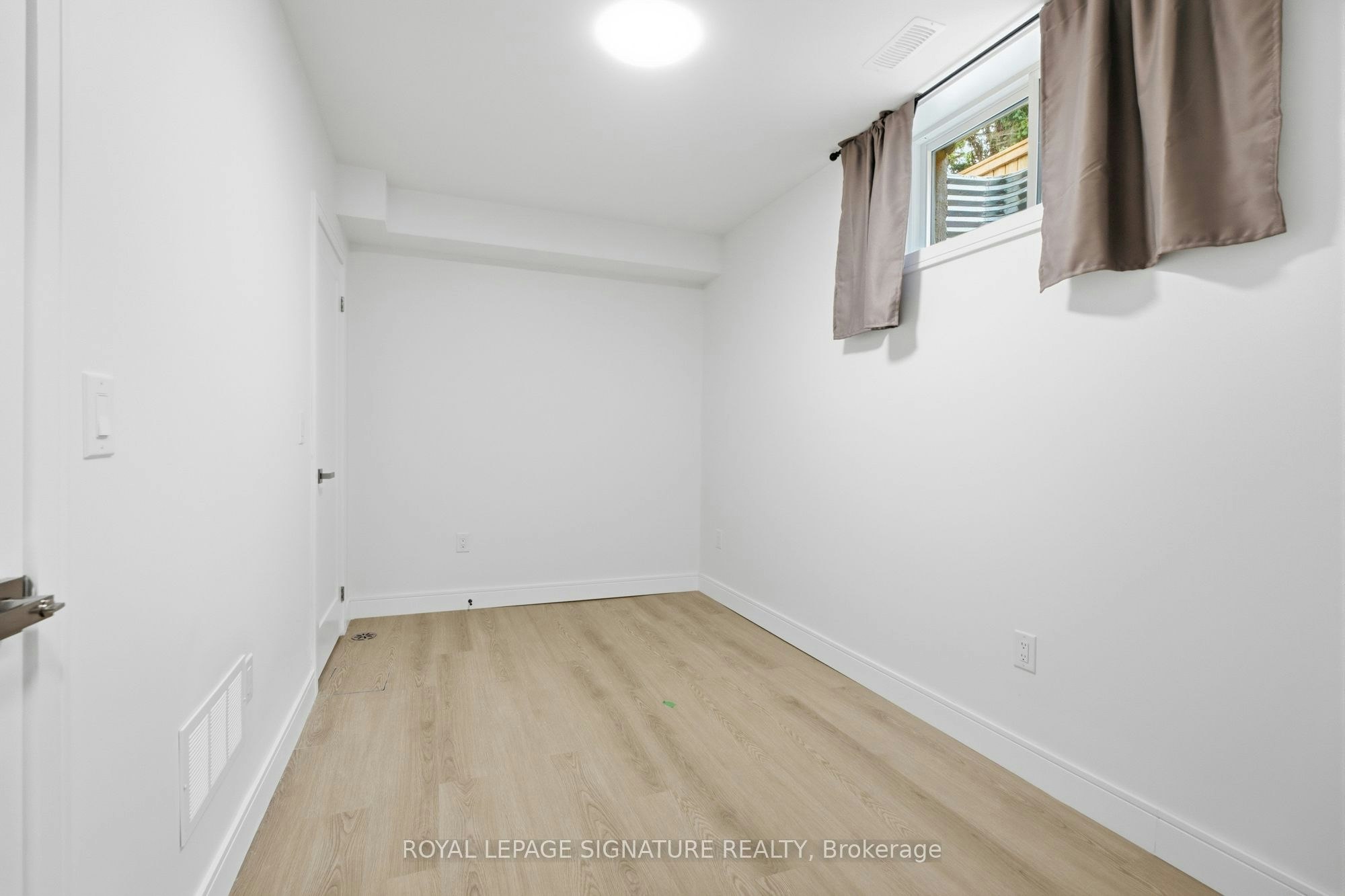 2-53 Bishop Avenue, Toronto, ON, M2M 1Z4 - 26