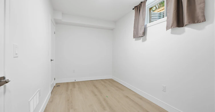 2-53 Bishop Avenue, Toronto, ON, M2M 1Z4 - 26