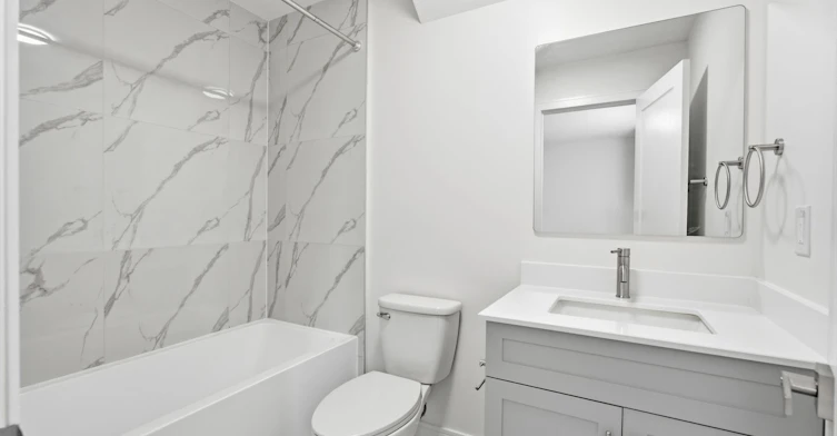 2-53 Bishop Avenue, Toronto, ON, M2M 1Z4 - 12