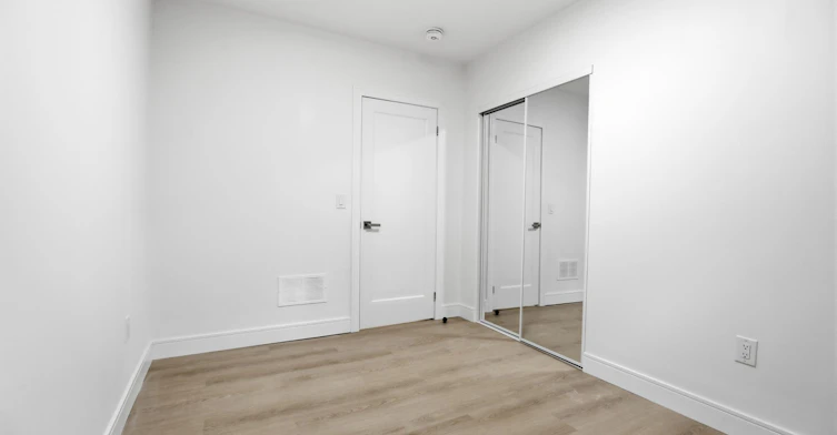 2-53 Bishop Avenue, Toronto, ON, M2M 1Z4 - 32