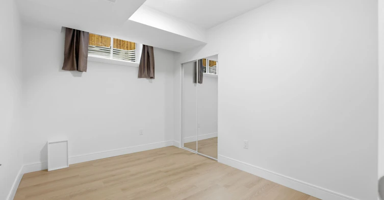 2-53 Bishop Avenue, Toronto, ON, M2M 1Z4 - 29