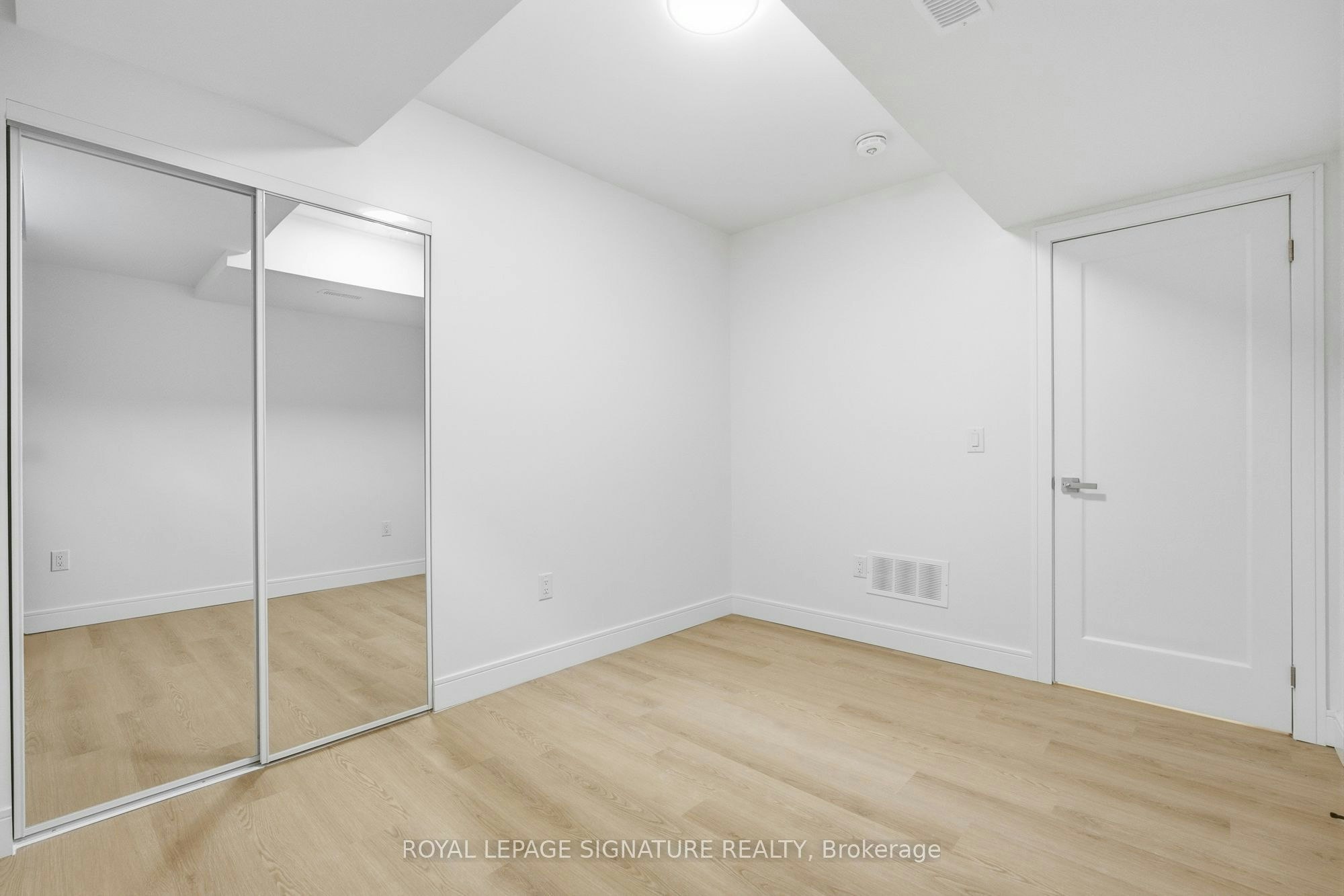 2-53 Bishop Avenue, Toronto, ON, M2M 1Z4 - 30