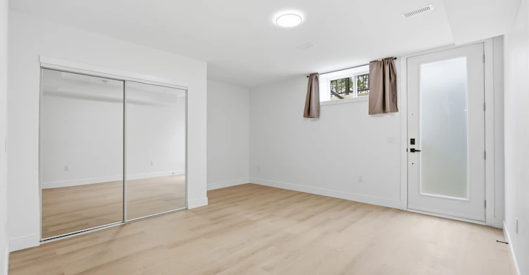 2-53 Bishop Avenue, Toronto, ON, M2M 1Z4 - 22