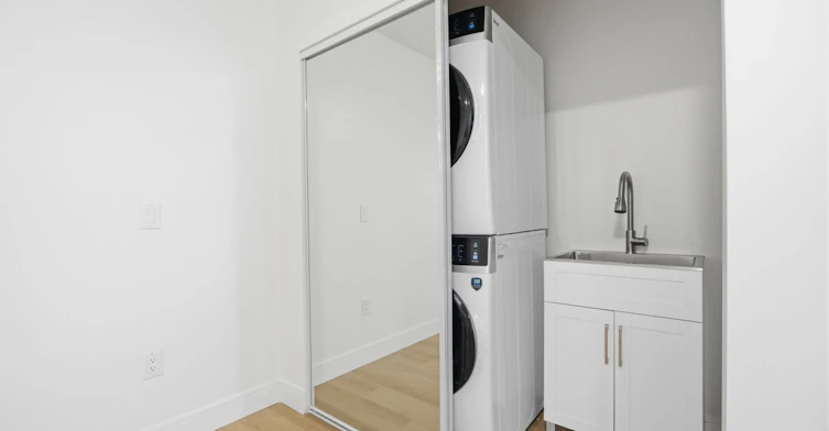 2-53 Bishop Avenue, Toronto, ON, M2M 1Z4 - 25