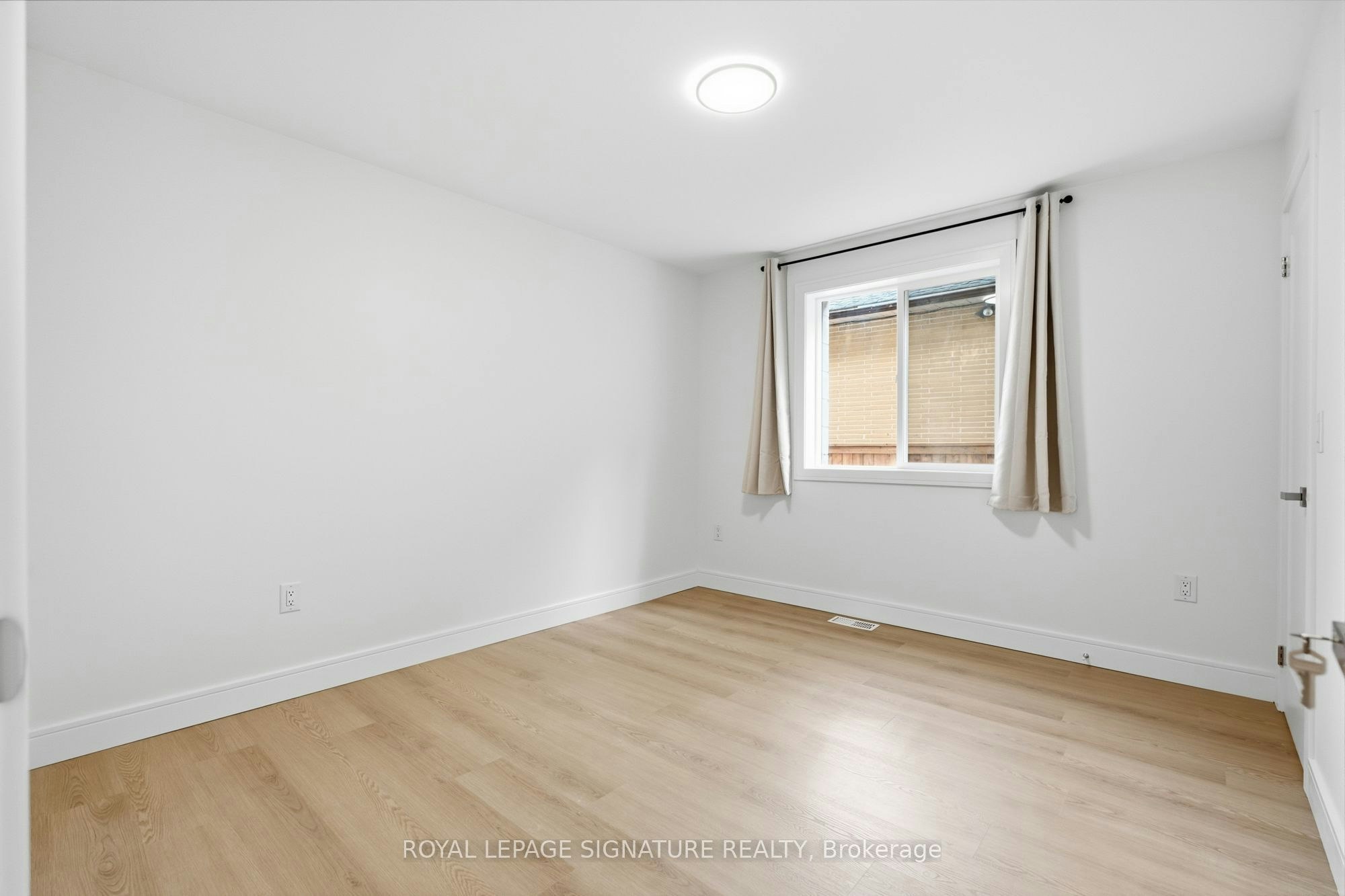 2-53 Bishop Avenue, Toronto, ON, M2M 1Z4 - 13