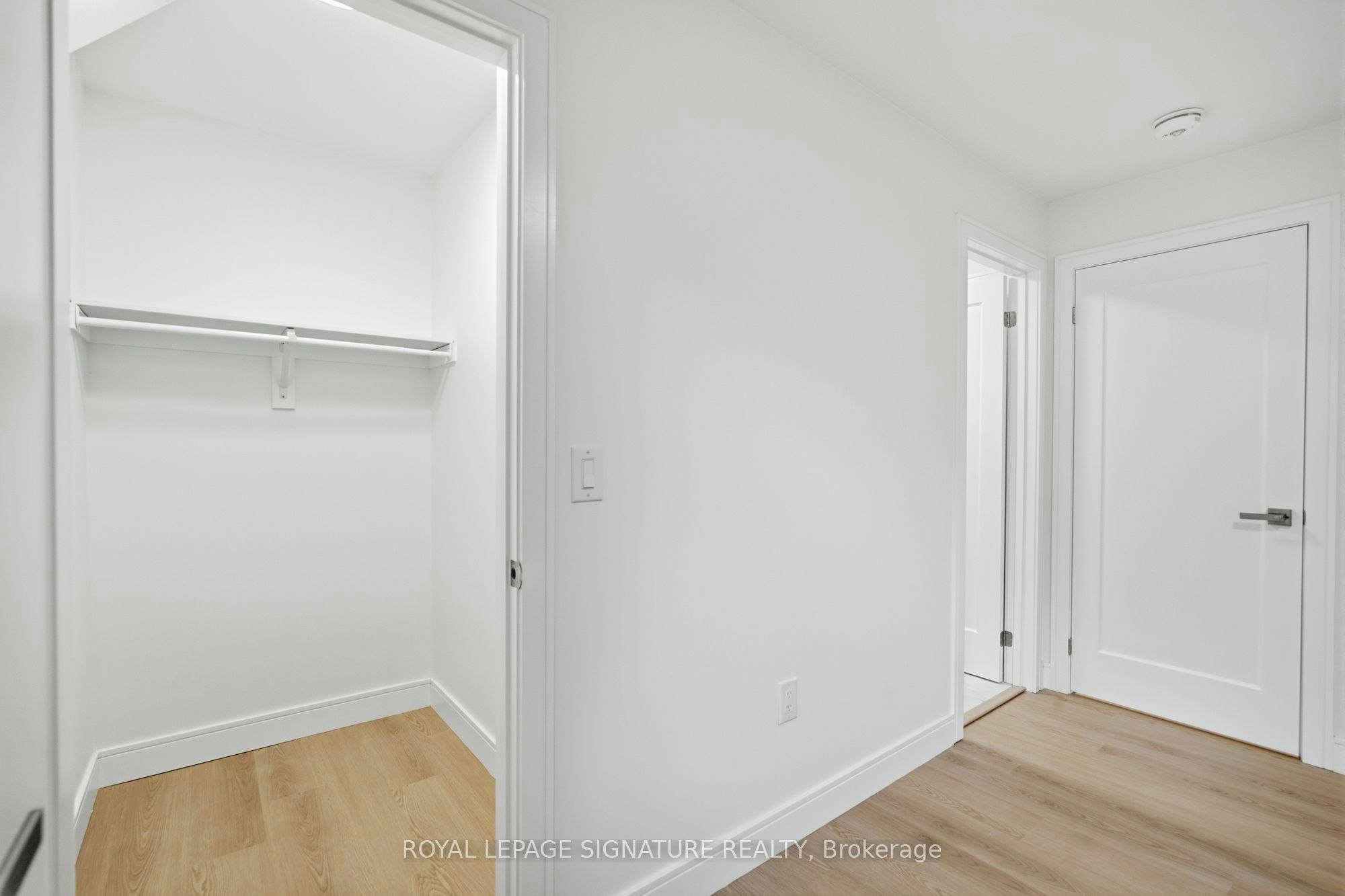 2-53 Bishop Avenue, Toronto, ON, M2M 1Z4 - 17