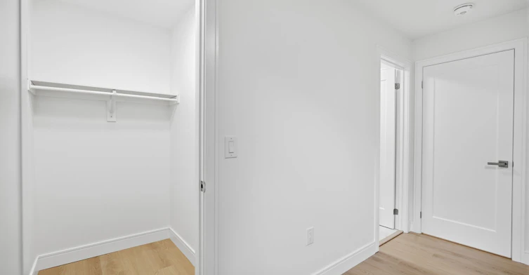 2-53 Bishop Avenue, Toronto, ON, M2M 1Z4 - 17