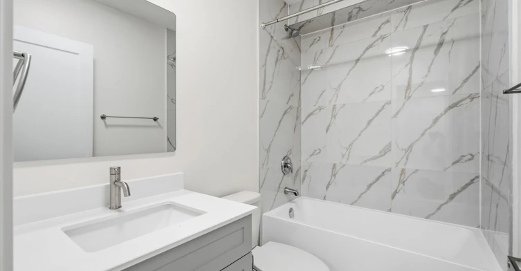 2-53 Bishop Avenue, Toronto, ON, M2M 1Z4 - 33