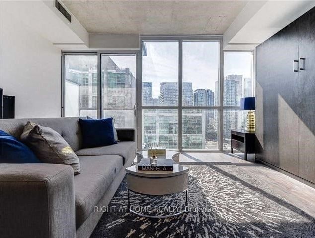 1111-88 Blue Jays Way, Toronto, ON, M5V 0L7 - 6
