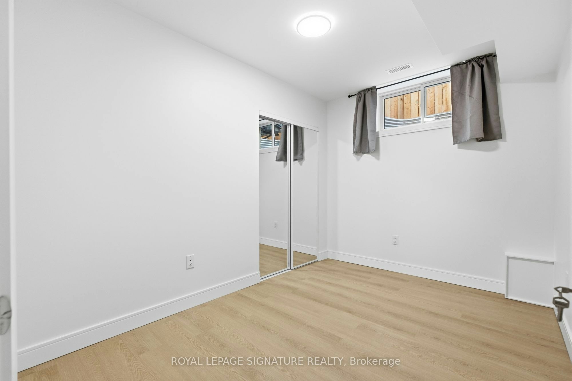 1B-53 Bishop Avenue, Toronto, ON, M2M 1Z4 - 16