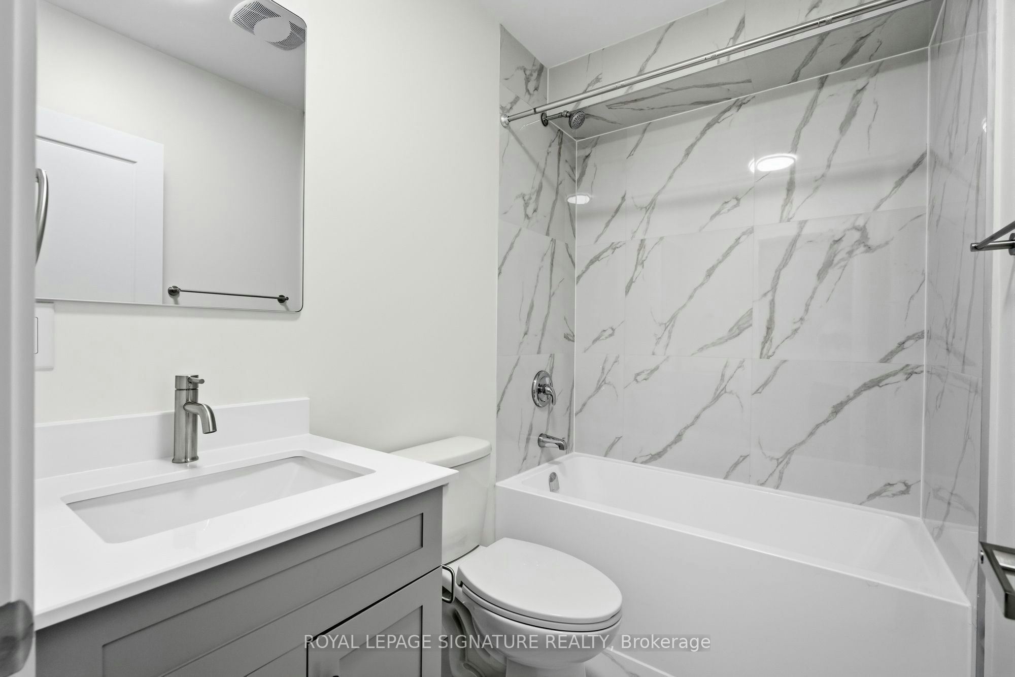 1B-53 Bishop Avenue, Toronto, ON, M2M 1Z4 - 13