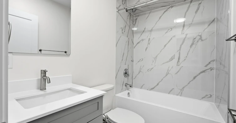 1B-53 Bishop Avenue, Toronto, ON, M2M 1Z4 - 13