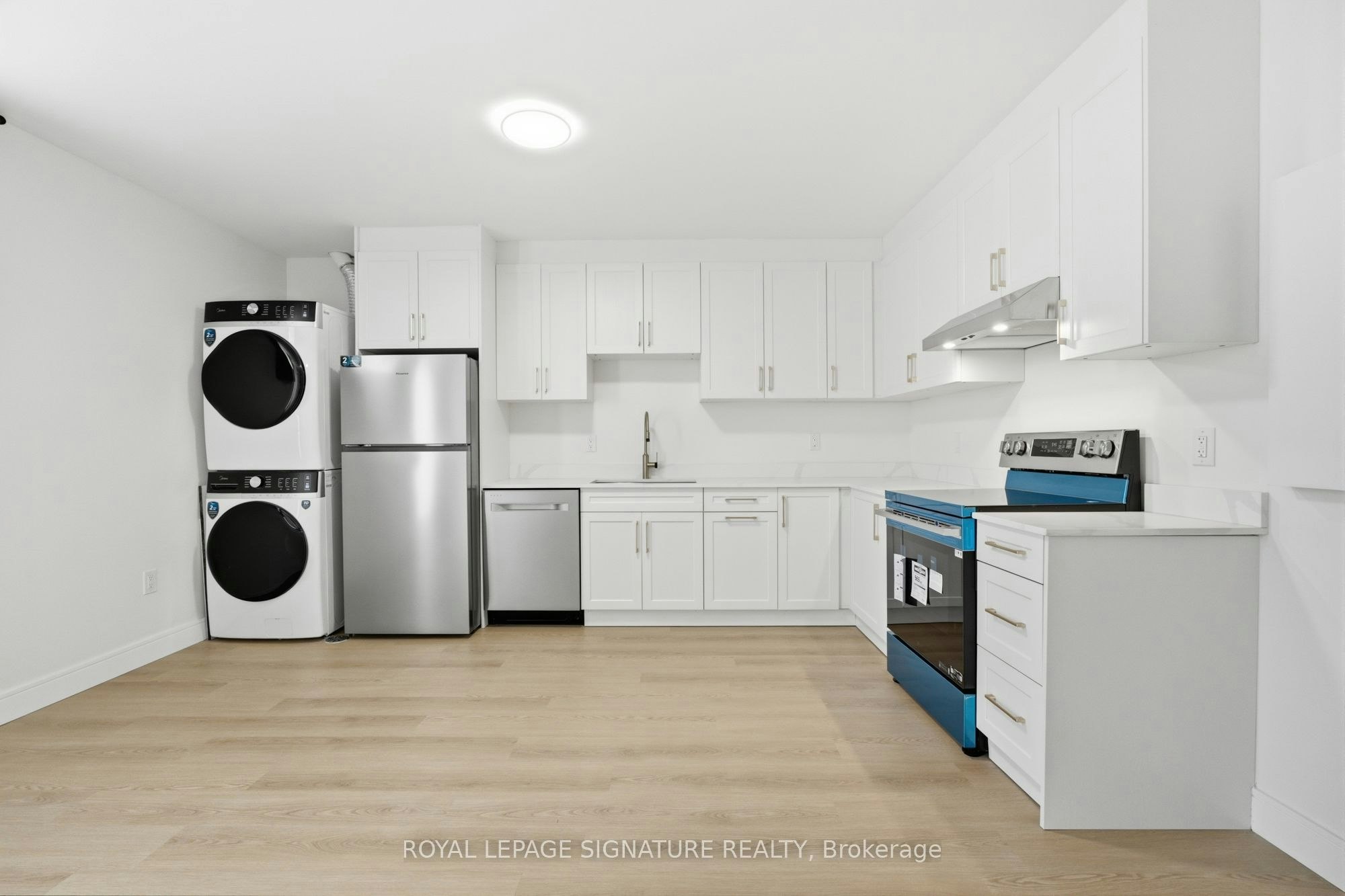 1B-53 Bishop Avenue, Toronto, ON, M2M 1Z4 - 2