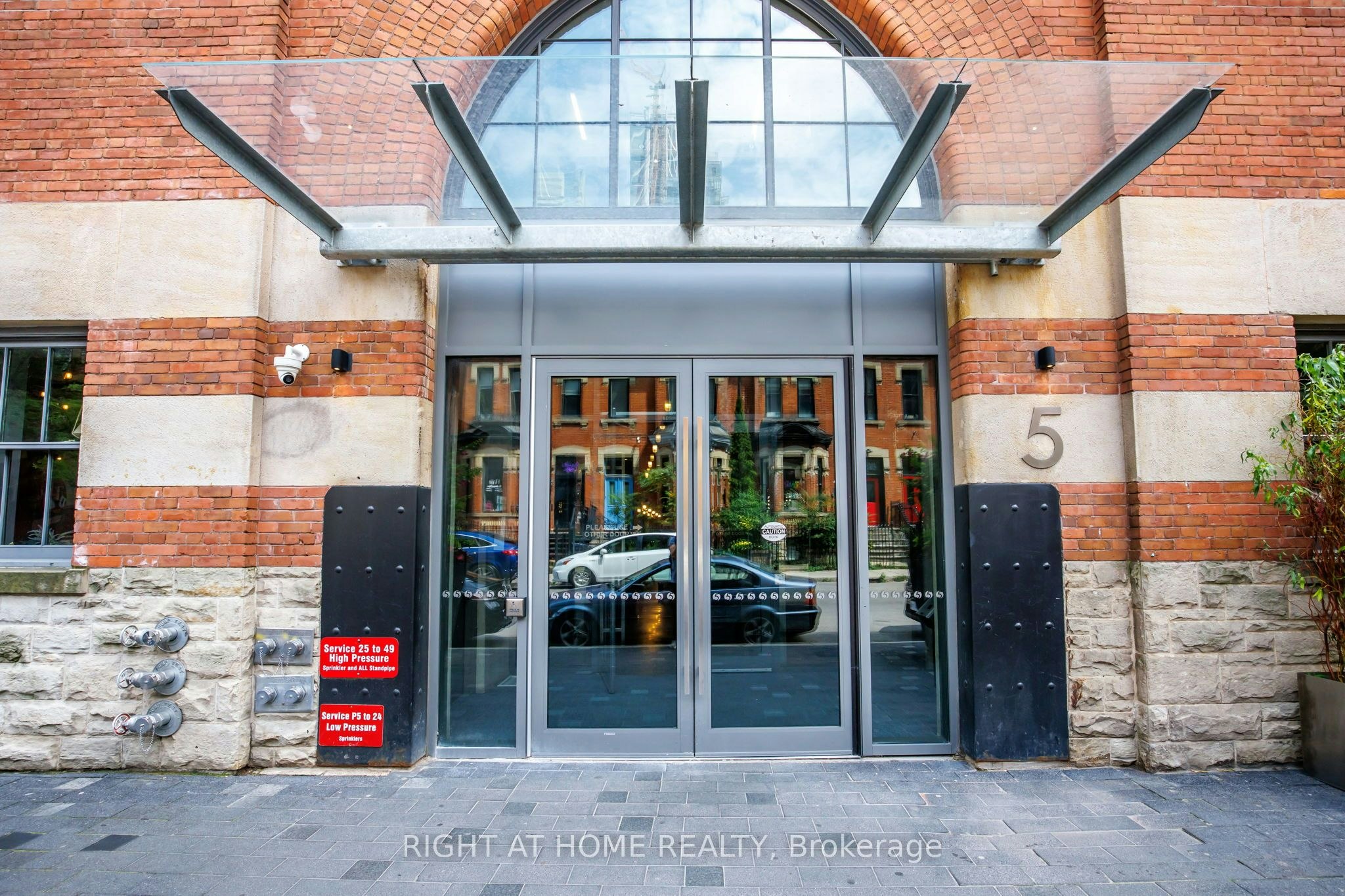 3105-5 St Joseph Street, Toronto, ON, M4Y 1J6 - 3