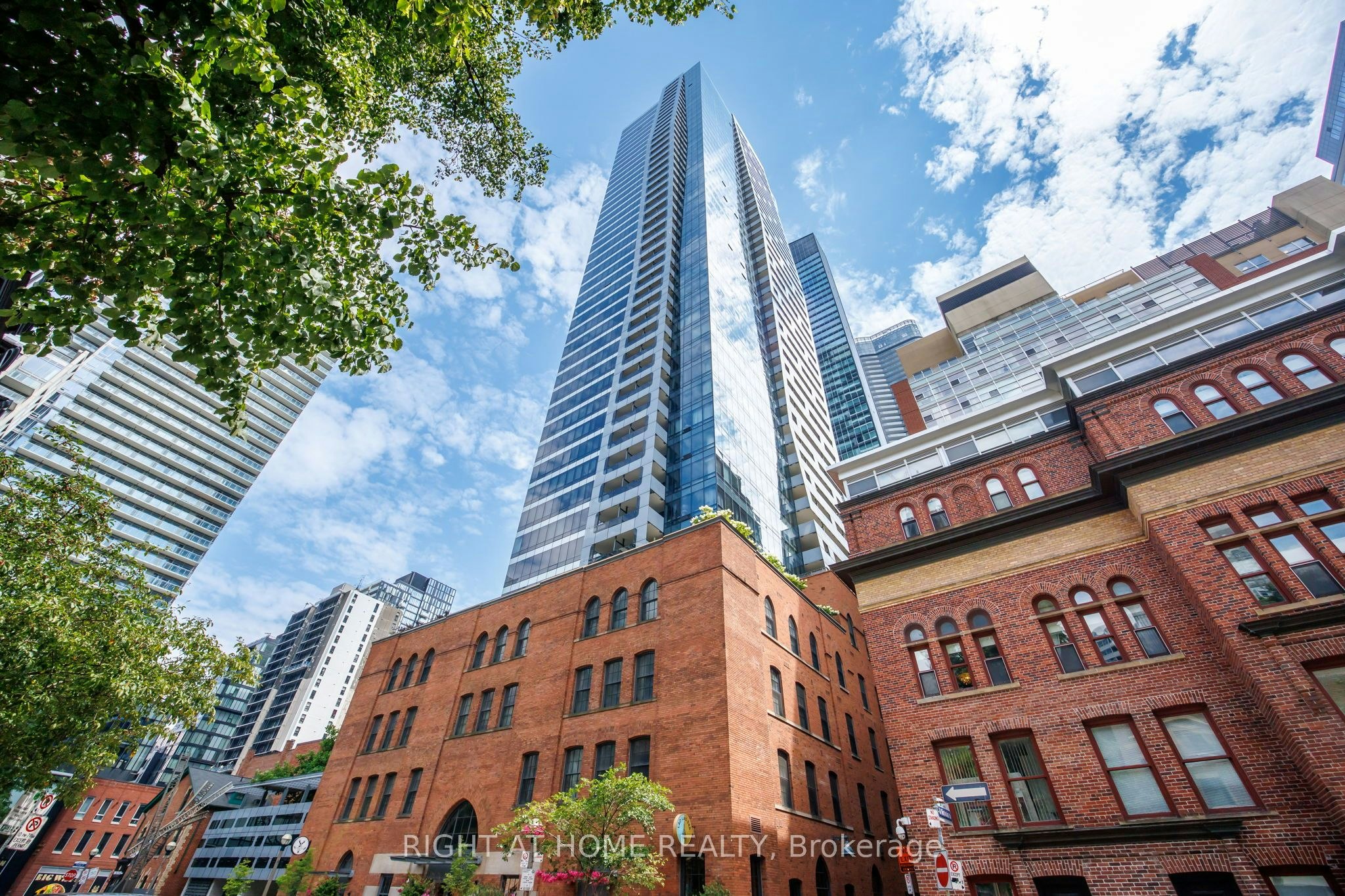 3105-5 St Joseph Street, Toronto, ON, M4Y 1J6