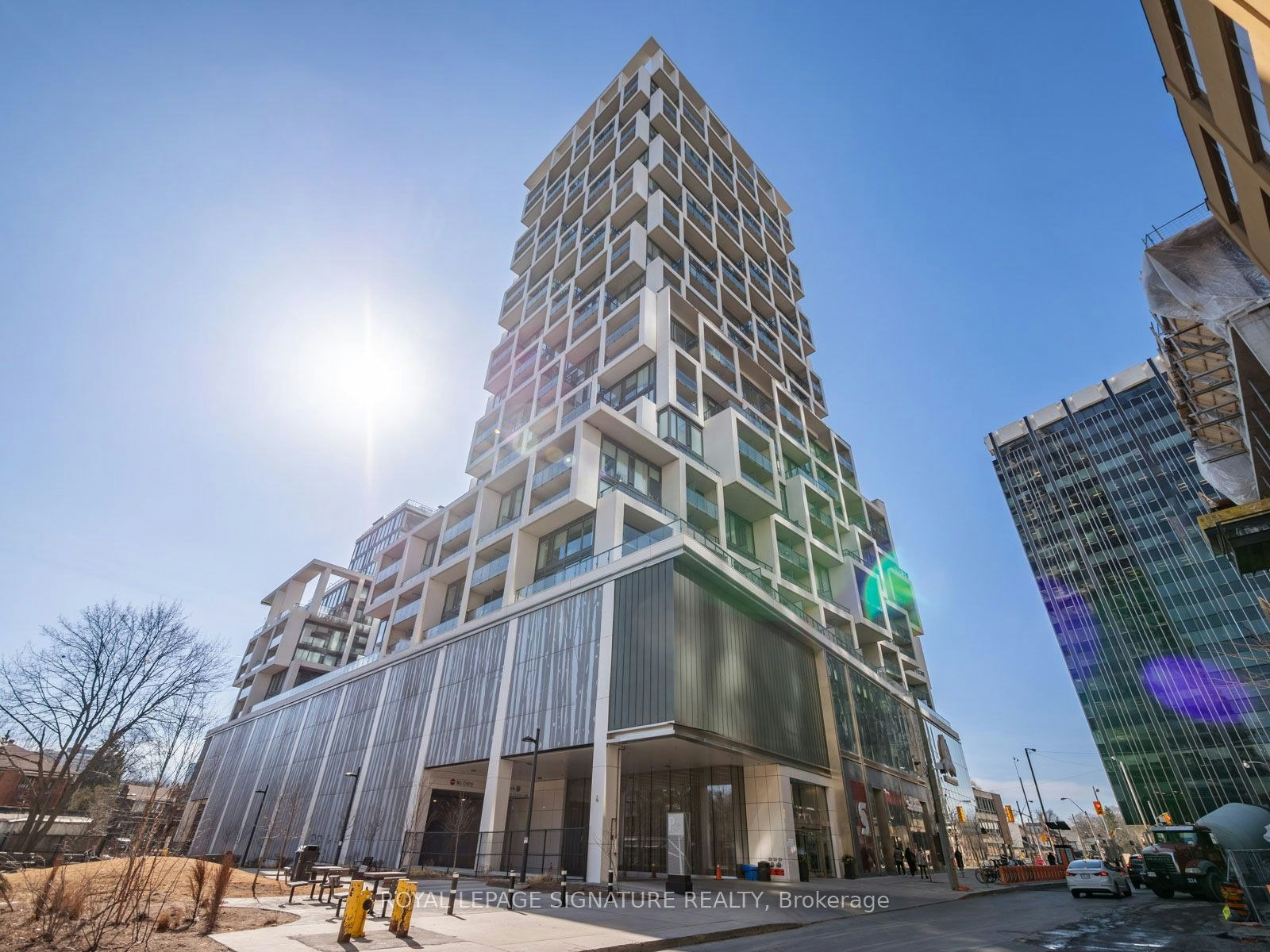 1010-5 Soudan Avenue, Toronto, ON, M4S 0B1