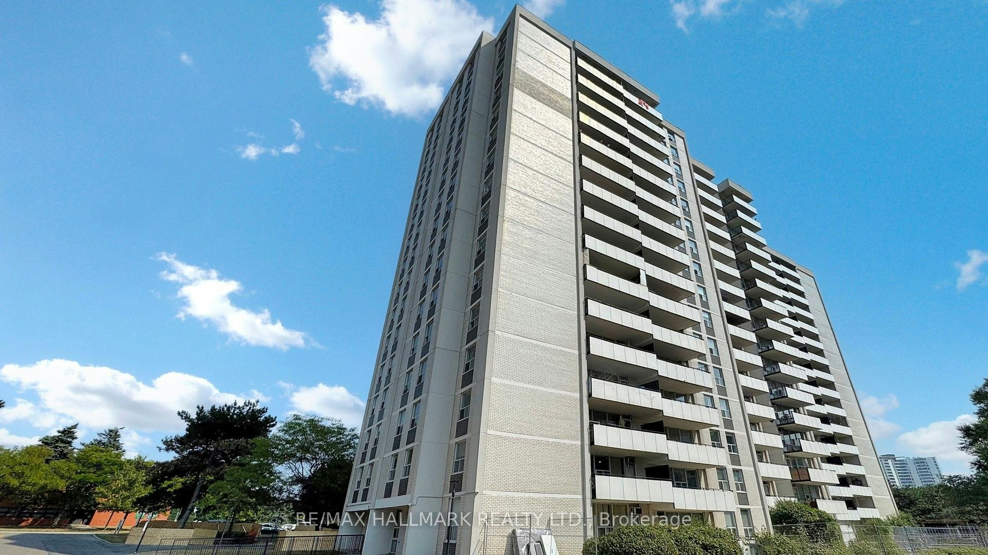 907-20 Forest Manor Road, Toronto, ON, M2J 1M2