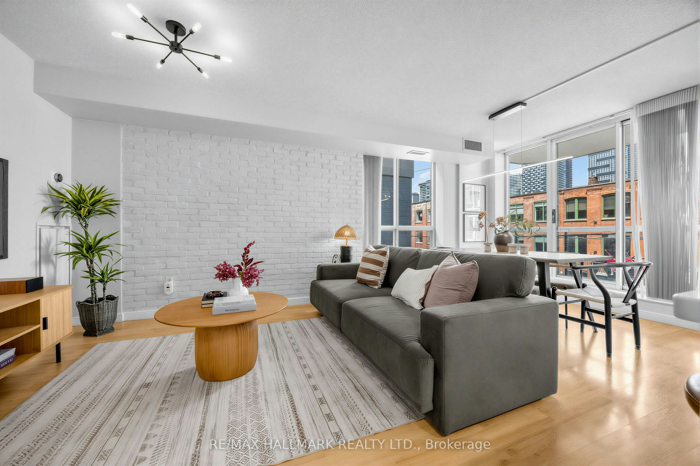 303-311 Richmond Street, Toronto, ON, M5A 4S7 - 2